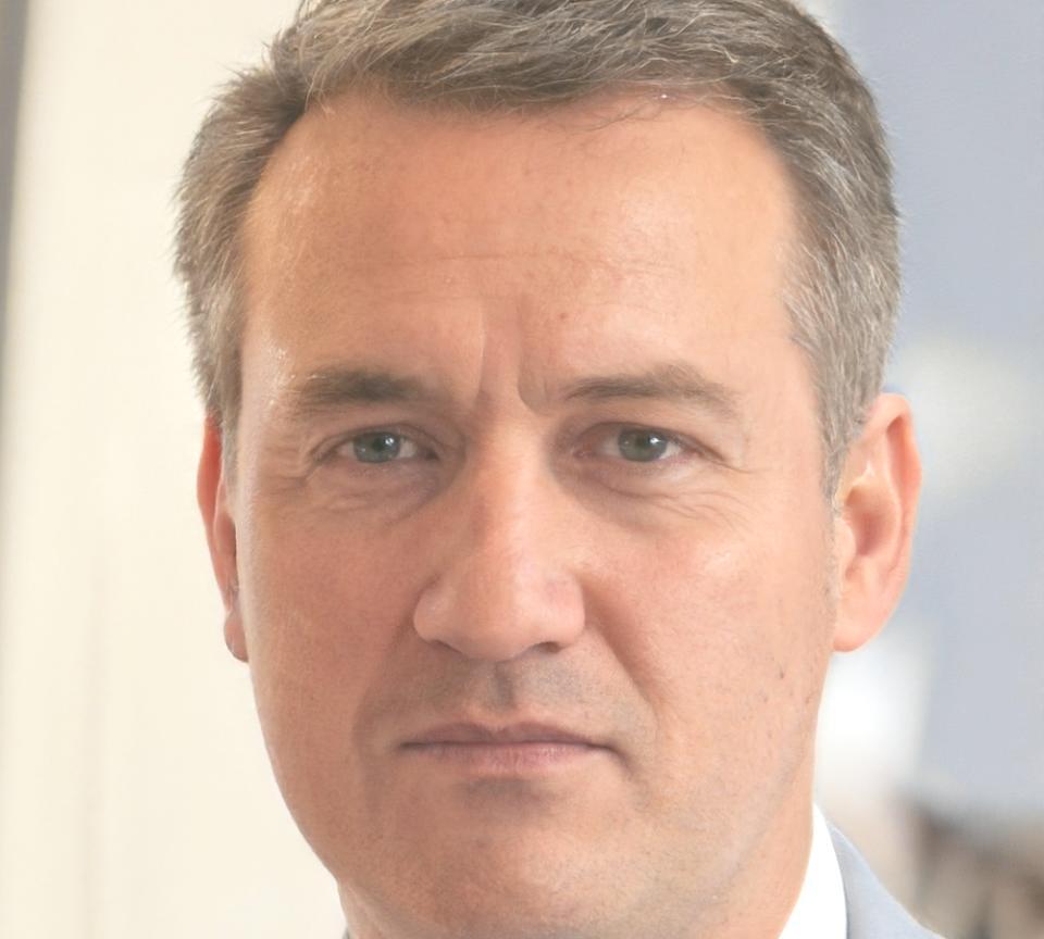 Retrato de Enric Montserrat